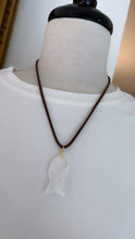 Load image into Gallery viewer, Fish necklace