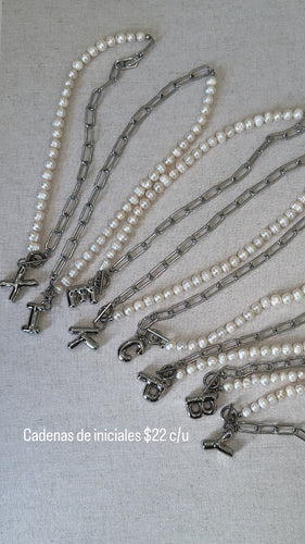 Pearls and chain initial