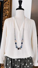Load image into Gallery viewer, Blue necklace