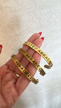 Load image into Gallery viewer, Bendecida Fe Agradecida bangle