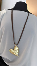 Load image into Gallery viewer, Heart mate necklace