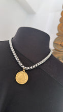 Load image into Gallery viewer, One coin gold chain