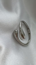 Load image into Gallery viewer, Bangle