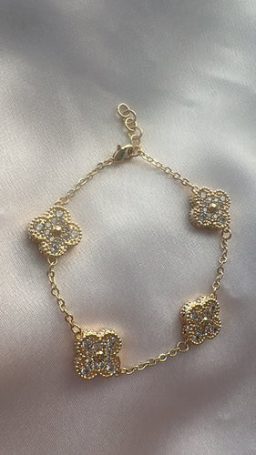 Clover bracelet
