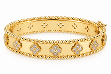 Load image into Gallery viewer, Clover bangle