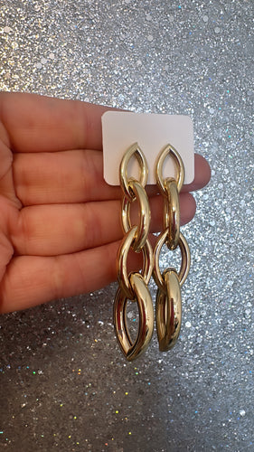 Earrings gold