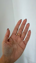Load image into Gallery viewer, Gold ring lines