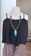 Load image into Gallery viewer, Fish cat eye stone necklace