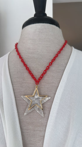 Red chain & stars