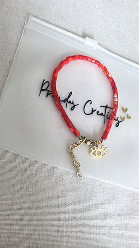 Coral bracelet & eye