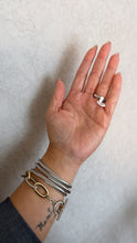 Load image into Gallery viewer, Bangle gold &amp; silver