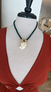 Green caracol necklace