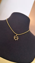 Load image into Gallery viewer, Mom sun chain