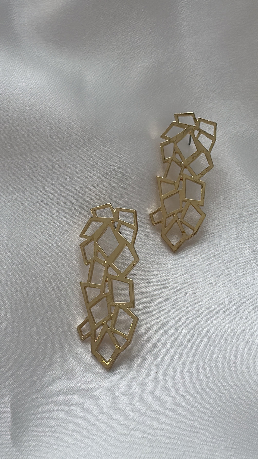 Earrings gold