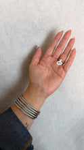 Load image into Gallery viewer, Bangle fine stone