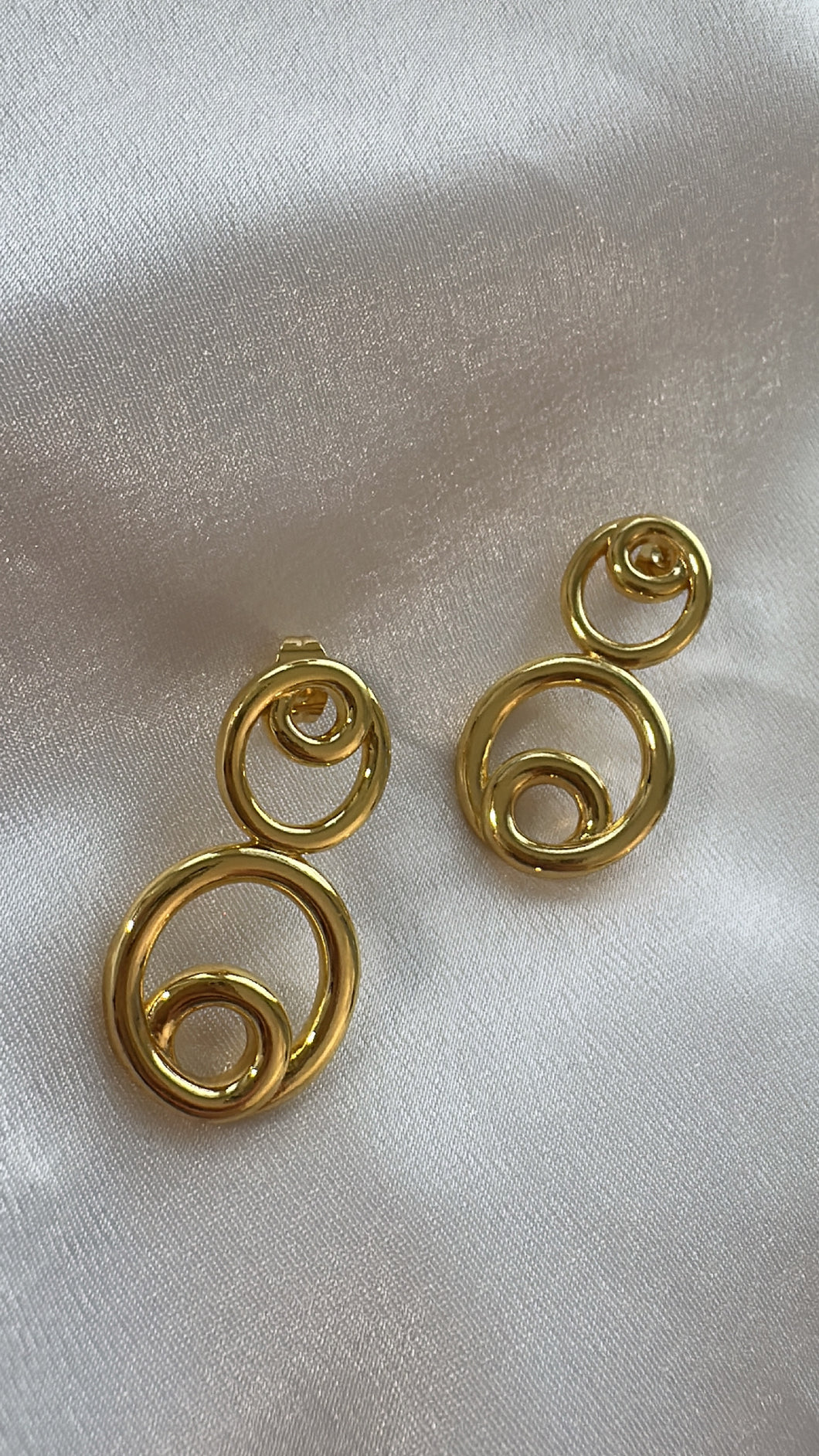 Circles earring