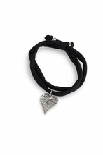 Load image into Gallery viewer, Heart bracelet