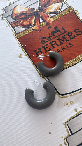 Earring plastic