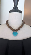 Load image into Gallery viewer, Turquesa heart necklace