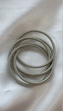 Load image into Gallery viewer, Spiral silver bracelet