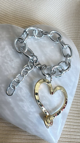 Heart gold bracelet