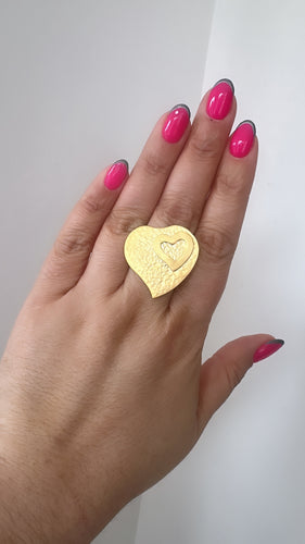 Matte ring heart