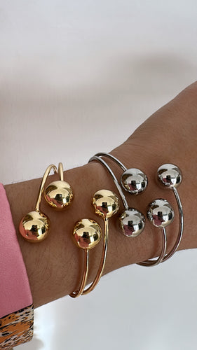 Balls bangle