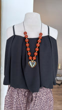 Load image into Gallery viewer, Heart cristal necklace