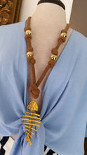 Load image into Gallery viewer, Fish mate necklace