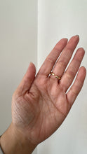 Load image into Gallery viewer, Gold shine ring