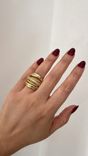 Load image into Gallery viewer, Gold &amp; shine ring