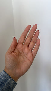 3 balls ring