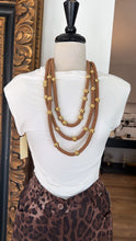 Load image into Gallery viewer, Brown necklace