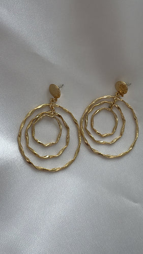 Earrings gold