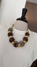 Load image into Gallery viewer, Brown necklace
