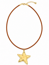 Load image into Gallery viewer, Star necklace
