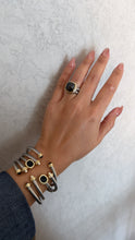 Load image into Gallery viewer, Bangle square black