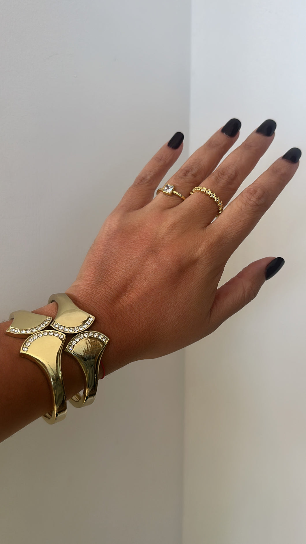 Gold bracelet