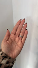 Load image into Gallery viewer, Silver ring shine