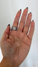 Load image into Gallery viewer, Inspo pearl &amp; shine ring