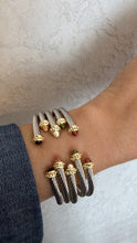 Load image into Gallery viewer, Bangle fine stone