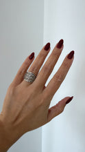 Load image into Gallery viewer, Silver ring shine