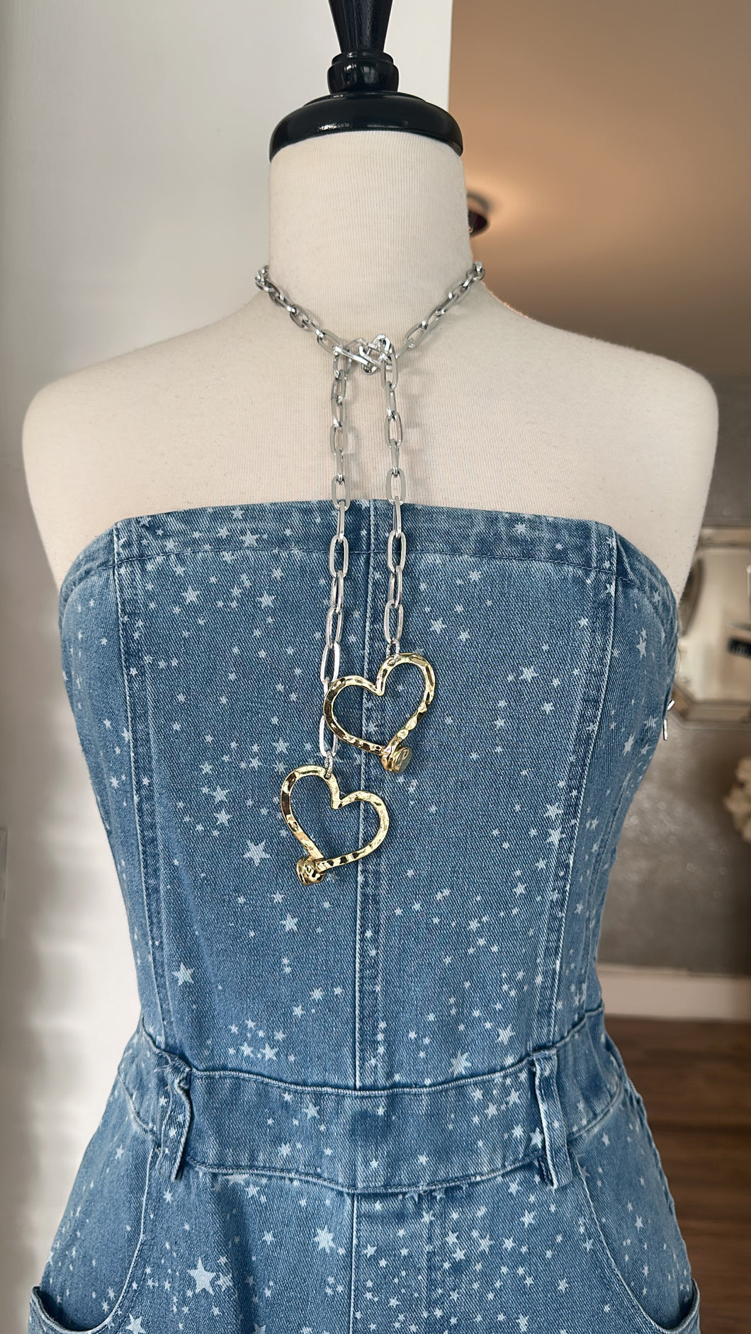One necklace, more options