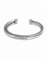 Load image into Gallery viewer, Silver bangle
