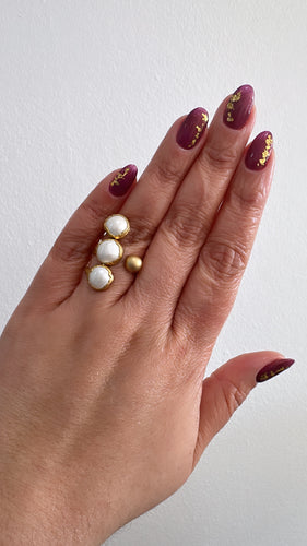 3 pearls ring