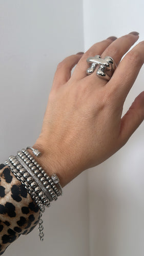 Ring silver