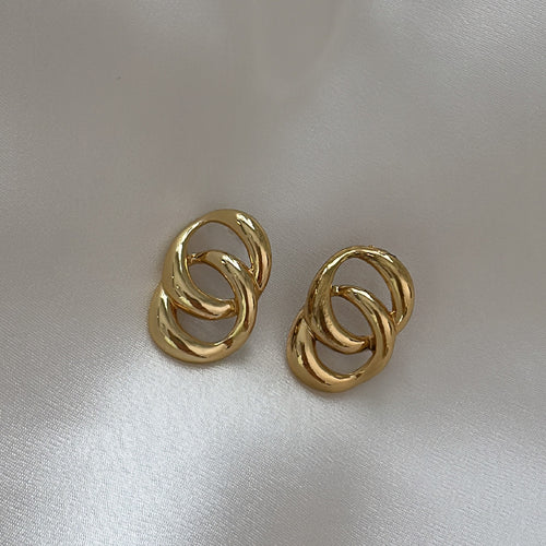 Earrings gold