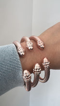 Load image into Gallery viewer, Bangle Rose gold
