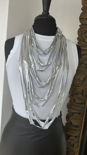 Silver licra necklace