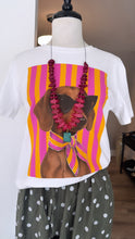 Load image into Gallery viewer, Fuchsia necklace